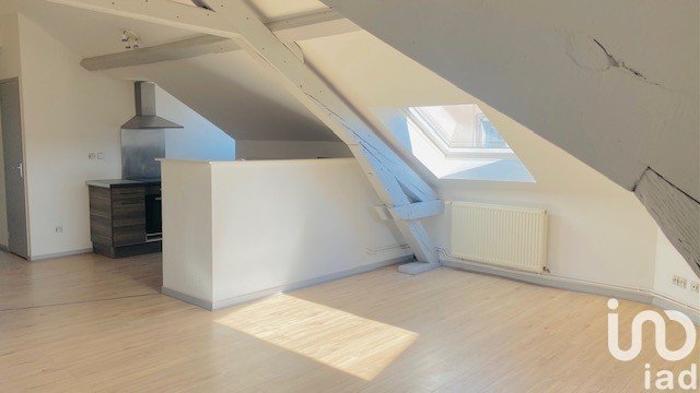 Apartment 3 rooms of 61 m² in Belfort (90000)