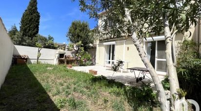 House 4 rooms of 82 m² in Arles (13200)