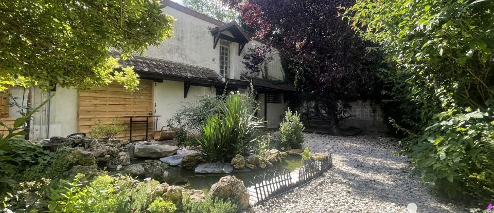 Traditional house 7 rooms of 270 m² in Dhuys et Morin-en-Brie (02540)