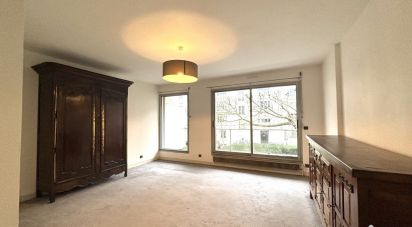 Apartment 3 rooms of 64 m² in Le Raincy (93340)