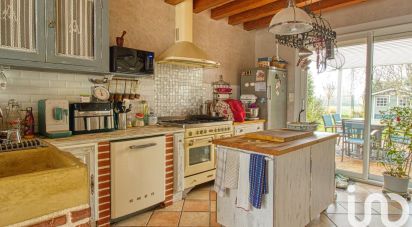 Traditional house 6 rooms of 160 m² in Le Perchay (95450)