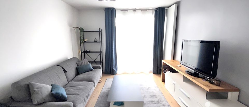 Studio 1 pièce de 28 m² à Paris (75015)