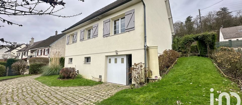 House 5 rooms of 110 m² in Béthisy-Saint-Martin (60320)