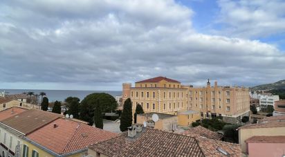 Appartement 4 pièces de 90 m² à L'Île-Rousse (20220)