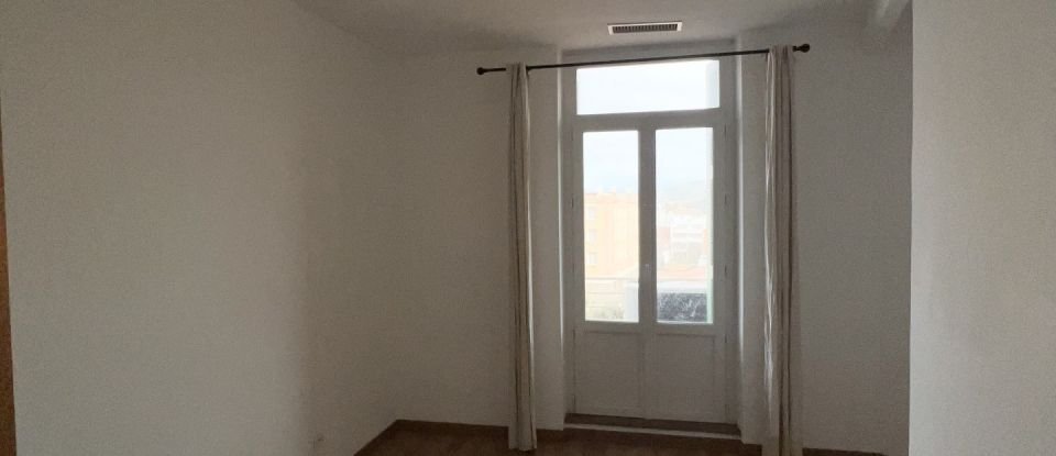 Appartement 4 pièces de 90 m² à L'Île-Rousse (20220)