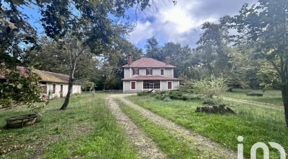 Country house 8 rooms of 243 m² in Captieux (33840)