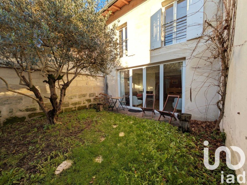 House 3 rooms of 87 m² in Bordeaux (33100)