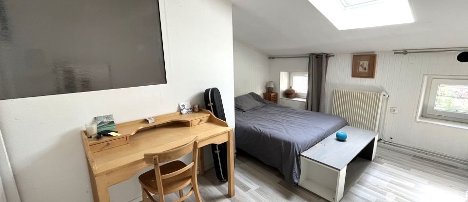 Appartement 5 pièces de 131 m² à Saint-Étienne (42000)