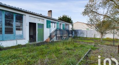 House 5 rooms of 100 m² in Sainte-Marie-de-Ré (17740)