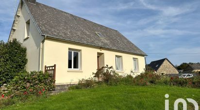 House 5 rooms of 110 m² in Saint-Clément-Rancoudray (50140)