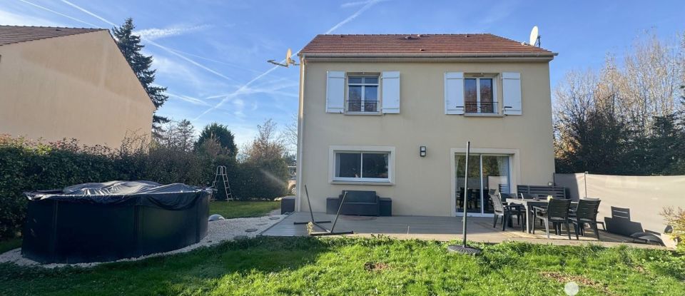 Maison 6 pièces de 106 m² à Guérard (77580)