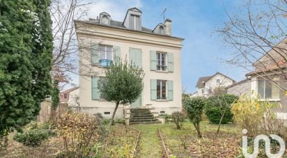 Mansion 8 rooms of 200 m² in Bry-sur-Marne (94360)