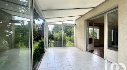 House 4 rooms of 103 m² in Saint-Herblain (44800)