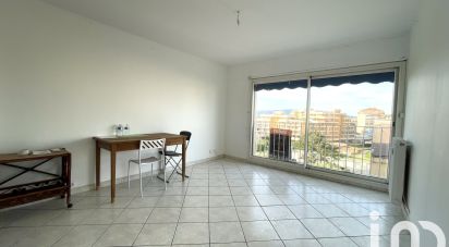 Appartement 3 pièces de 54 m² à Fréjus (83600)