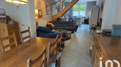 House 5 rooms of 103 m² in Saint-Amand-les-Eaux (59230)