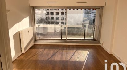 Appartement 2 pièces de 47 m² à Paris (75015)