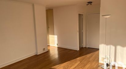 Appartement 2 pièces de 47 m² à Paris (75015)