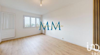 Apartment 3 rooms of 68 m² in Mainvilliers (28300)