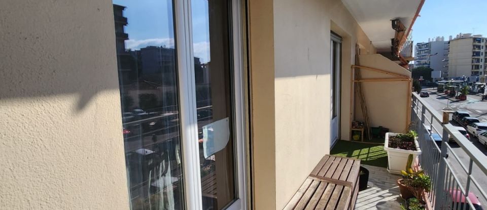 Apartment 4 rooms of 99 m² in Cagnes-sur-Mer (06800)