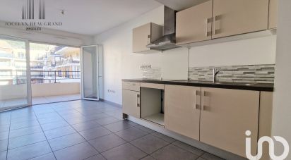 Studio 2 rooms of 35 m² in Toulon (83100)