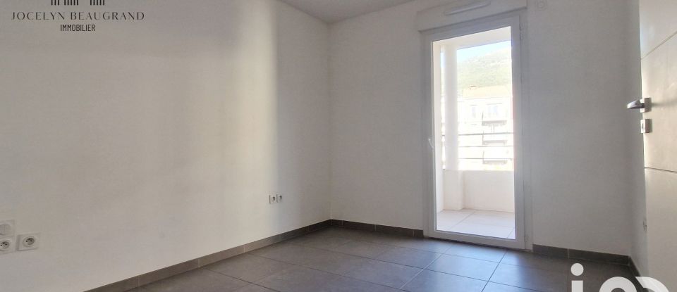 Studio 2 pièces de 35 m² à Toulon (83100)