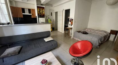 Apartment 1 room of 34 m² in Hyères (83400)