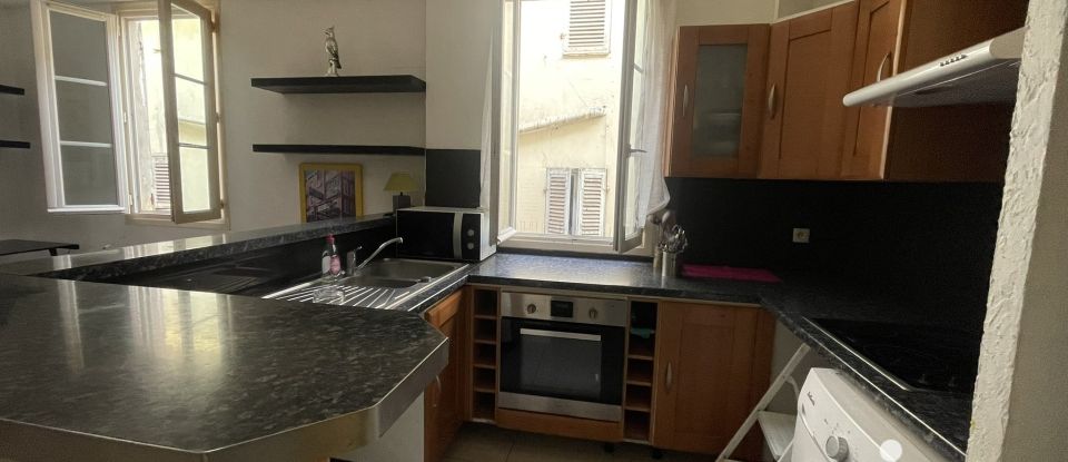 Appartement 1 pièce de 34 m² à Hyères (83400)