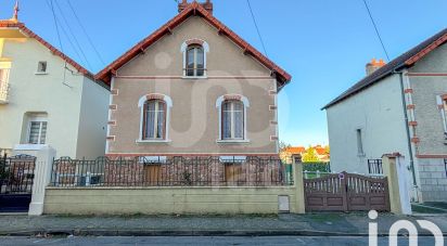 House 7 rooms of 159 m² in Montluçon (03100)