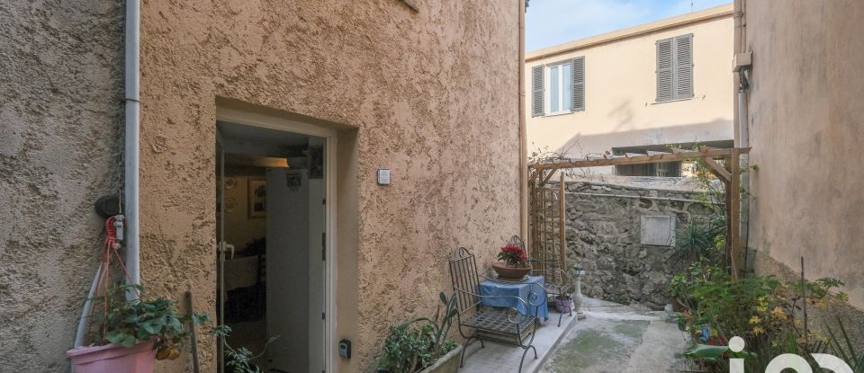 Maison de village 4 pièces de 70 m² à Biot (06410)