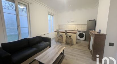 Appartement 2 pièces de 42 m² à Corbeil-Essonnes (91100)