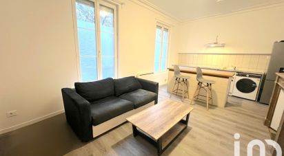 Apartment 2 rooms of 42 m² in Corbeil-Essonnes (91100)