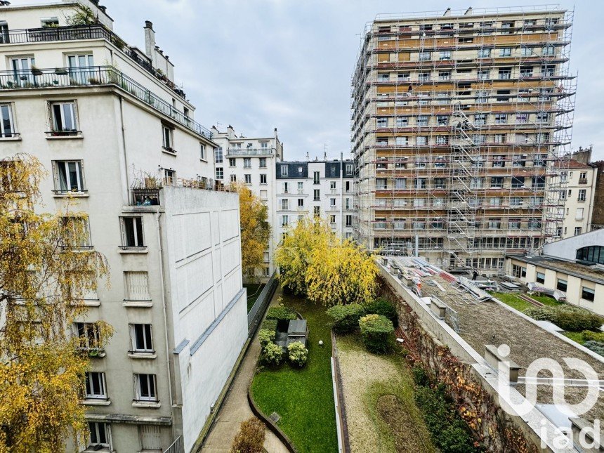 Apartment 2 rooms of 55 m² in Paris (75011)