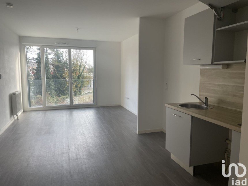 Apartment 2 rooms of 42 m² in Tourcoing (59200)