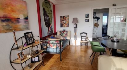 Apartment 4 rooms of 109 m² in La Rochelle (17000)