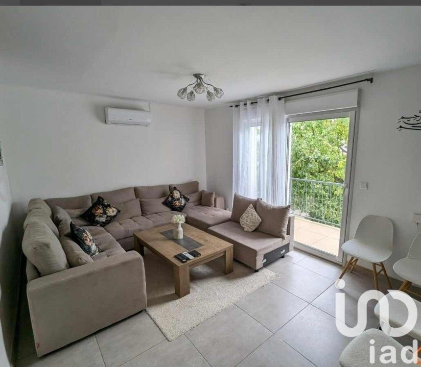 House 4 rooms of 143 m² in Alès (30100)