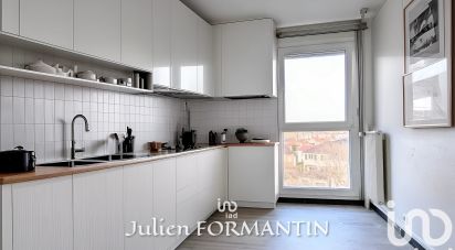 Apartment 3 rooms of 66 m² in Pantin (93500)