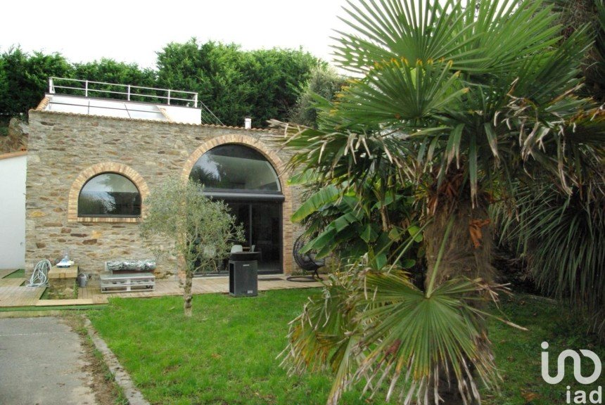 House 5 rooms of 147 m² in La Plaine-sur-Mer (44770)