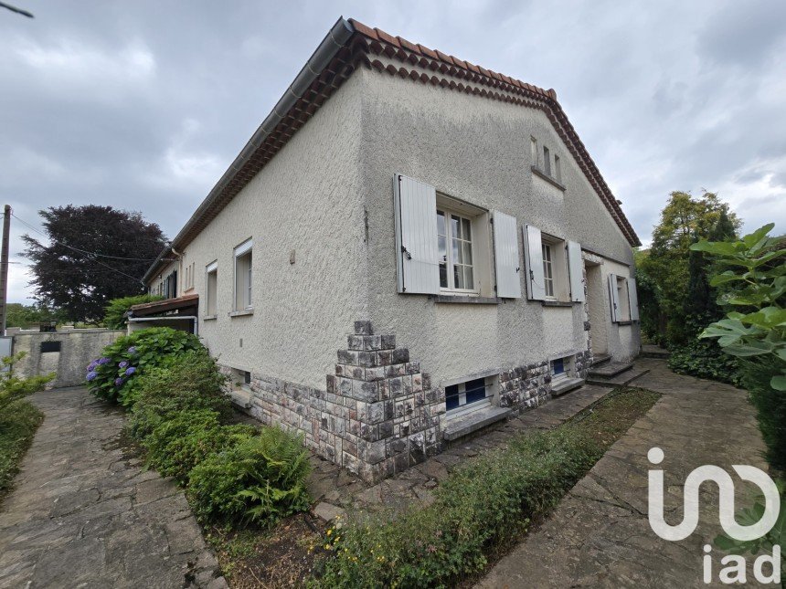 Maison traditionnelle 5 pièces de 149 m² à Aussillon (81200)