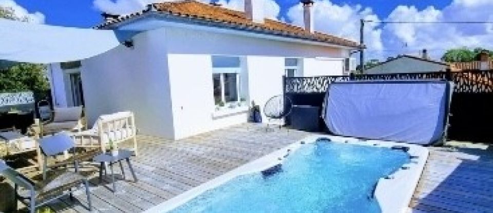 House 5 rooms of 160 m² in Meschers-sur-Gironde (17132)