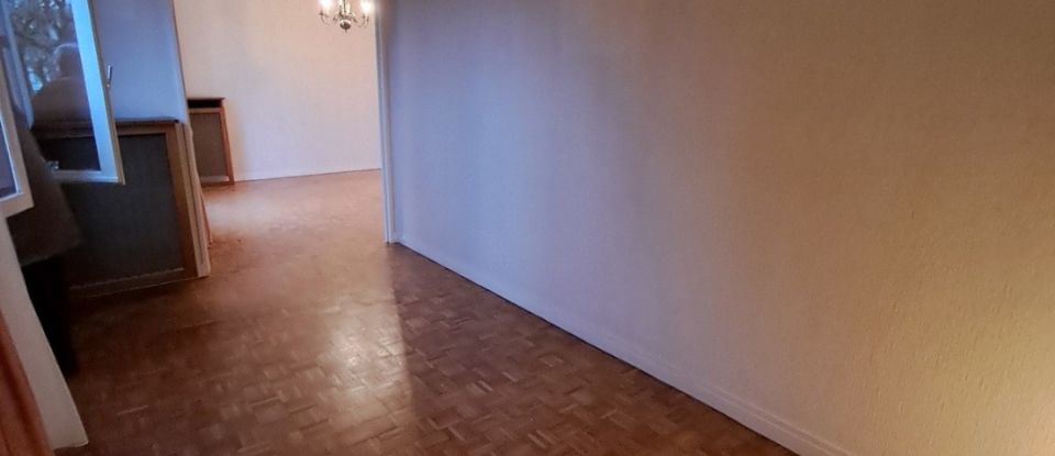 Apartment 4 rooms of 77 m² in Compiègne (60200)