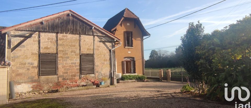 Traditional house 5 rooms of 130 m² in Saint-Philippe-du-Seignal (33220)