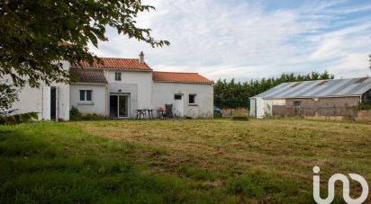 Maison traditionnelle 4 pièces de 100 m² à Saint-Denis-la-Chevasse (85170)