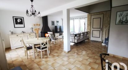 House 6 rooms of 101 m² in Connerré (72160)