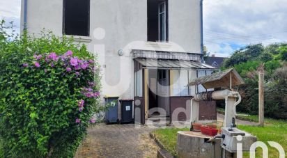 Maison 4 pièces de 77 m² à Désertines (03630)