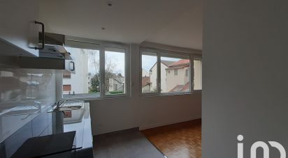 Studio 1 pièce de 35 m² à Suresnes (92150)