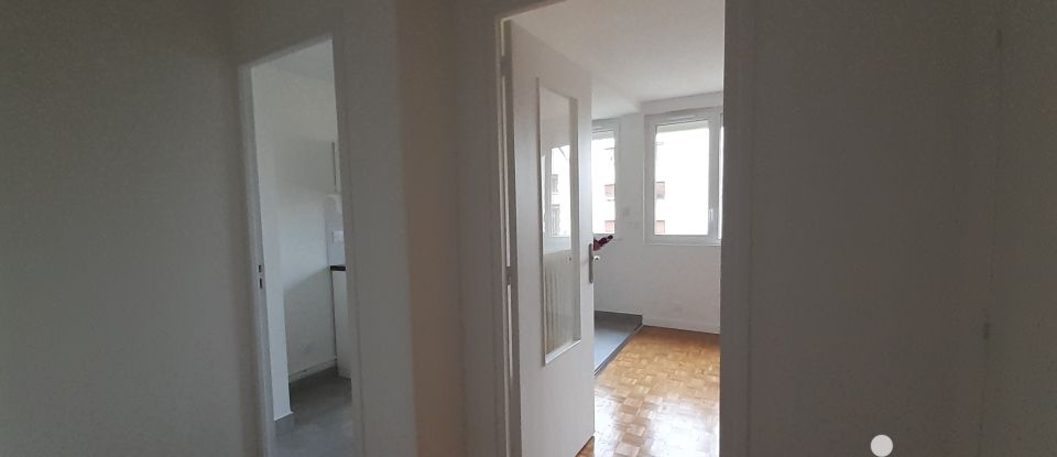 Studio 1 pièce de 35 m² à Suresnes (92150)