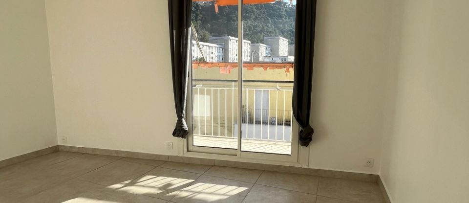 Apartment 4 rooms of 69 m² in Nice (06300)