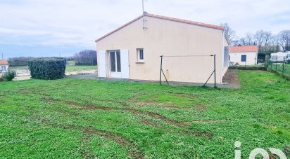 Maison 4 pièces de 80 m² à AIGONDIGNÉ (79370)