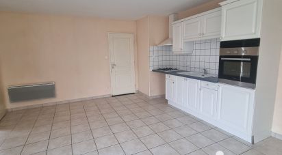 Maison 4 pièces de 80 m² à AIGONDIGNÉ (79370)