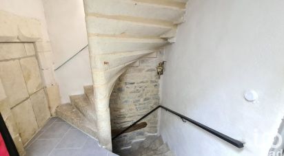 Maison 8 pièces de 225 m² à Clarensac (30870)